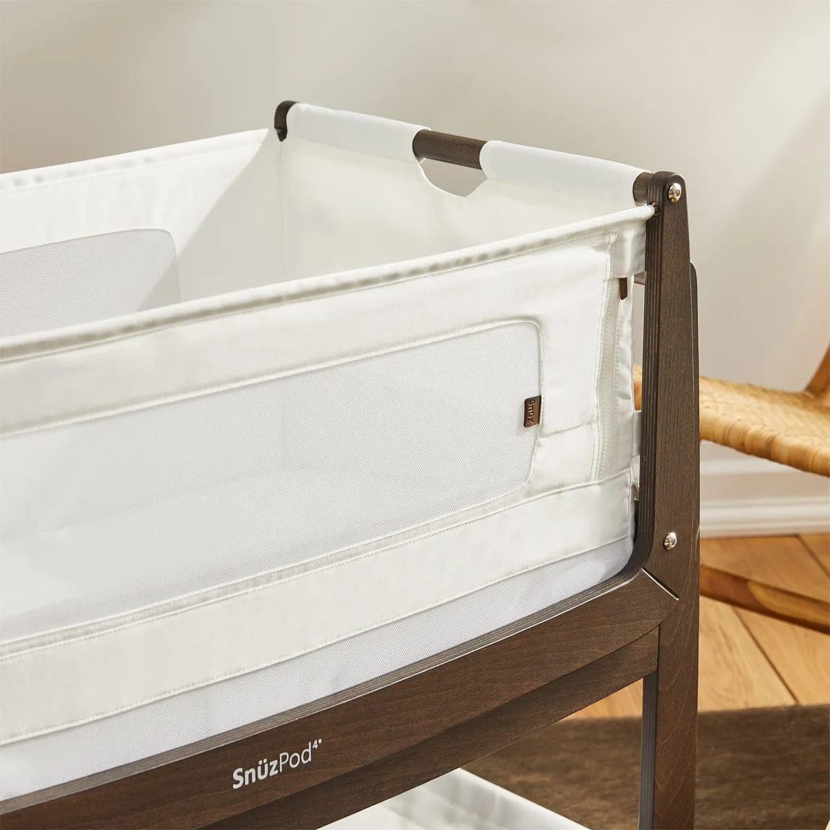 Snuzpod 4 Bedside Crib - The Natural Edit, Ebony